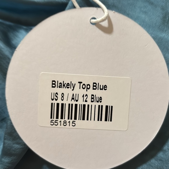 Cowel neck top! Cute for going out! - Picture 2 of 2